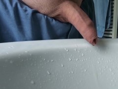 Guy Pee in Sink with FUNNY rewind