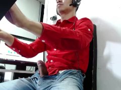 Alex caught and recorded in his office jerking-off and cum