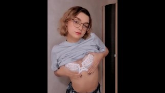 Я милая маленькая сексуальная куколка :)