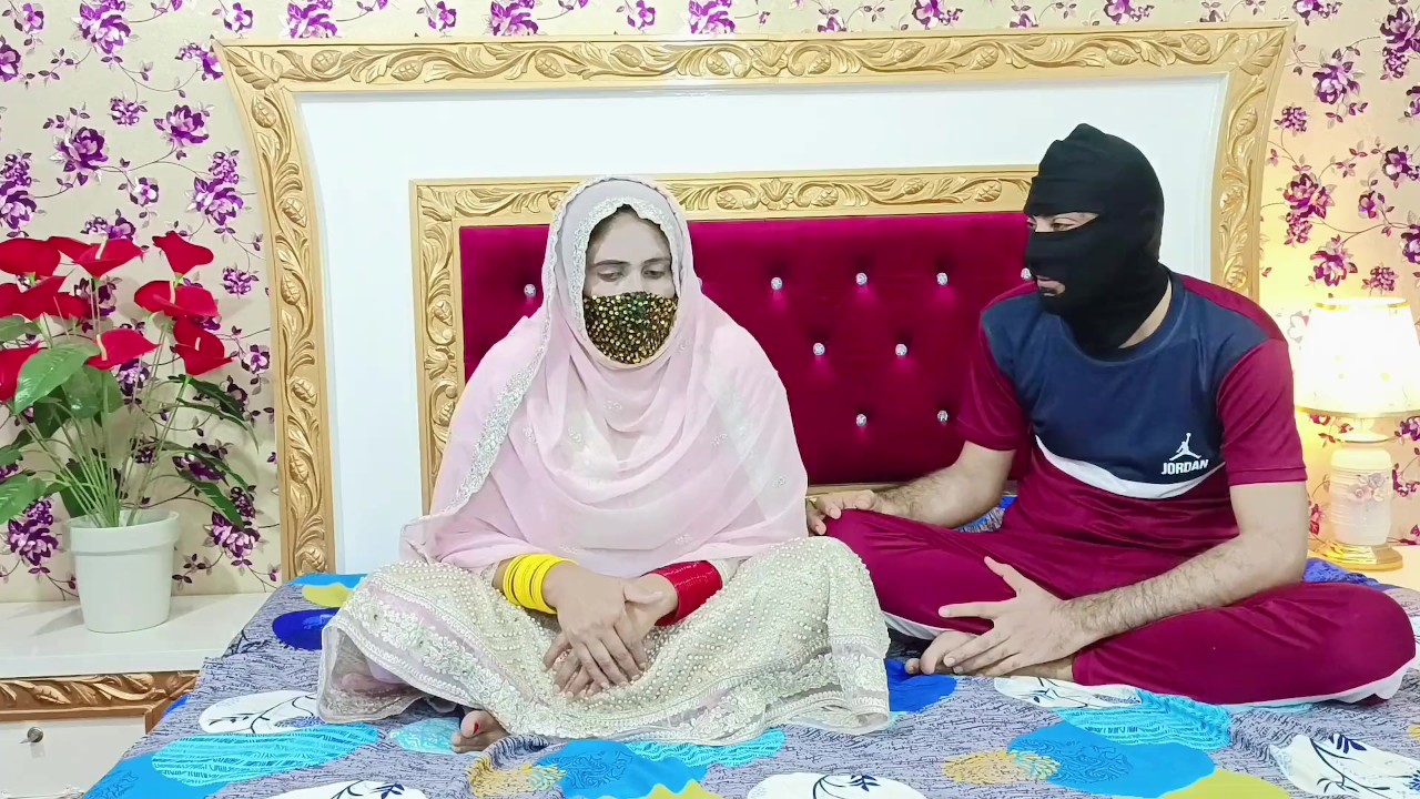 Pakistani Bridal Sex - Beautiful Pakistani Bride Romantic Sex with her Husband - Pornhub.com