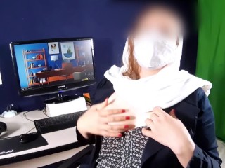 مچ کارمند محجبه و متاهلم رو گرفتم و کوس و کونش مال خودم شد / Caught my Secretary Watching Porn