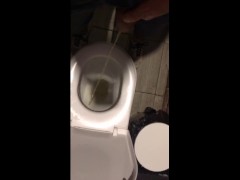 Pissing Compilation - Screenshot 13 of 16 - Bwc