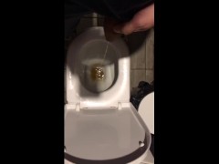 Pissing Compilation - Screenshot 15 of 16 - Cumshot Compilation
