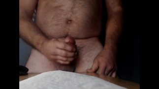 HUGE COCK MASSIVE CUMSHOT LOAD SHOOTING ROPES