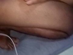 Istri selingkuh dengan pembantu