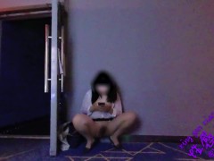 风骚老婆电影院勾引旁边观众去走廊…… - Screenshot 6 of 16 - 公共场所