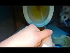 21yo pissing for his dream girl