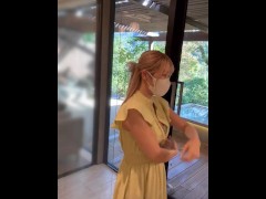温泉でこっそりオナニーして絶頂する美女/日本人/素人 - Screenshot 2 of 16 - Homemade