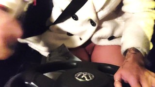Horny milf cums while driving