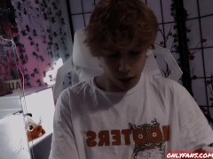 Hooters boy holds in his moans while edging 🦉 4/16