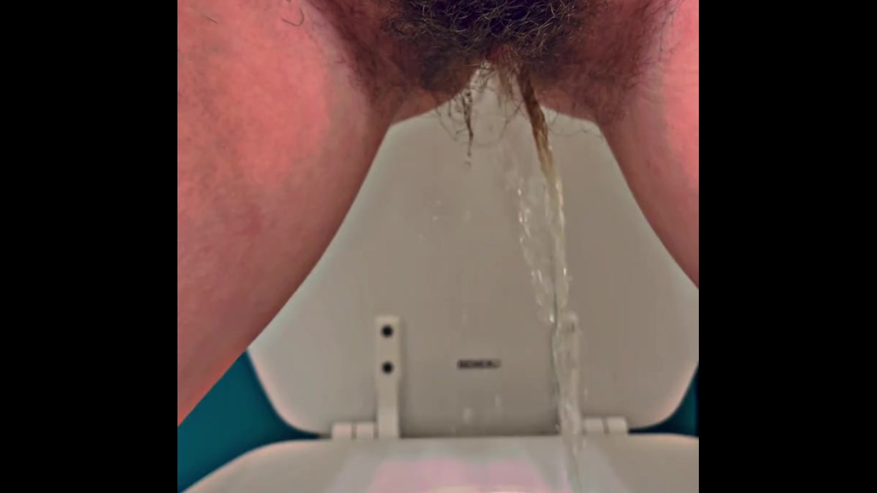 Kıllı Amcık Süper Yakın Çekim Seks Öncesi Bütün Gün Tuttuktan Sonra İşemek  - Pisshamster.com