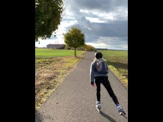 teen, roller skates, 60fps, vertical video