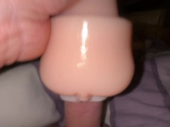 ПАРЕНЬ С ОЧЕНЬ КРАСИВЫМ ЧЛЕНОМ  НЕ СМОГ УДЕРЖАТЬСЯ - Screenshot 3 of 16 - Male Masturbation