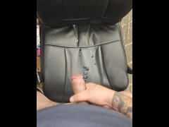 Horny at work so I nutted on my office chair