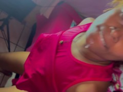 MORENA LATINA TRANSA COM SEU VIZINHO NA MADRUGADA NA CAMA DELA E LEVA GOZADA NA BORA, GOZO FEMININO
