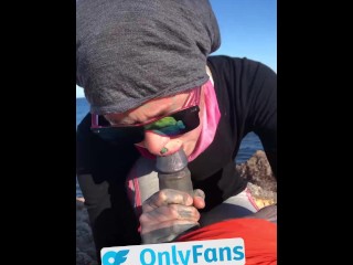 OnlyFans Girl Sucks Sweathy Dick from Running Trainer at the Ocean