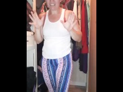 Striptease after yoga class - Screenshot 2 of 16 - Tight Yoga Pants
