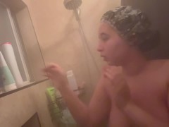 Taking a shower - Screenshot 13 of 16 - Showering