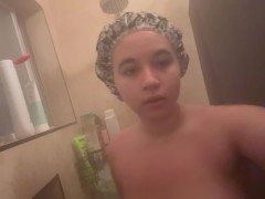 Taking a shower - Screenshot 5 of 16 - Soapy Tits