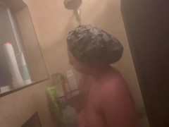 Taking a shower - Screenshot 7 of 16 - Lesbian Shower