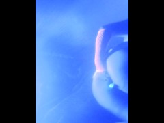 Black light anal beads blonde - Screenshot 10 of 16 - Night Club