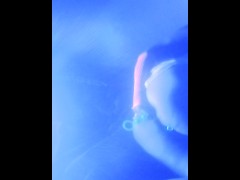 Black light anal beads blonde - Screenshot 8 of 16 - Blonde