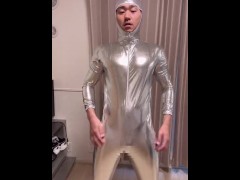 〈遼真〉全身タイツでオナニーしてみた❣️ - Screenshot 3 of 16 - Japan
