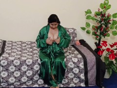 Pakistani Urdu Flashing Tits