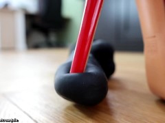 👠 Fétichiste des Talons, Nylon et Pieds 🦶 ? Viens, j'écrase ta pauvre Bite POV Maîtresse Julia
