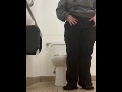 Public fun - Screenshot 2 of 16 - Milf