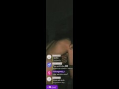 jugando en trasn con un cliente