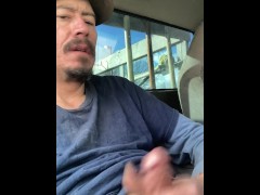 Lunch Break Jack - Screenshot 5 of 16 - Jacking Off