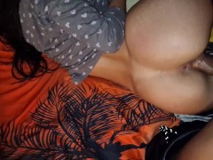 VAMOS A VER UNA PELICULA, TERMINO COGIENDO CON MI COMPAÑERO DE LA ESCUELA - REAL PORNO LATINO