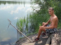 Предложила незнакомому мужику потрахаться на озере - Screenshot 2 of 16 - Fisherman