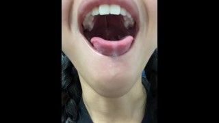 Hinasmooth | Puta asiática quer que você encha a boca dela com porra