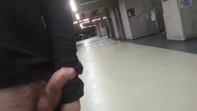 自分で射精が抑えられない早漏包茎の露出オナニー - Pornhub Gay