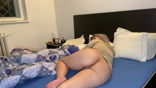 Chilling While Farting Episode 4 (полный клип на моей официальной странице)