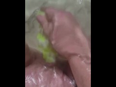 Under water fun - Screenshot 9 of 16 - Bathtub