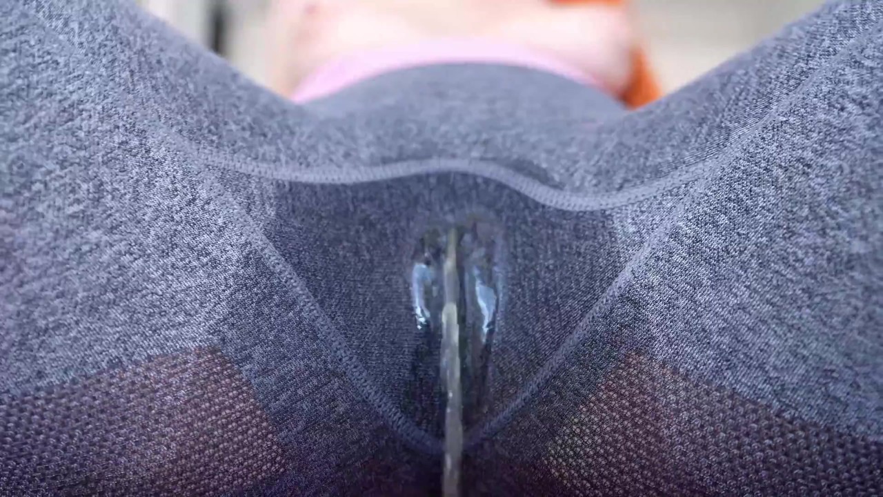 レギンス　エロ　gif 