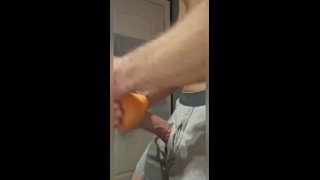 Zabawa z zabawką!!