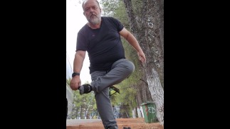 Стриптиз на свежем воздухе