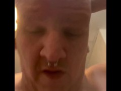 SmoothBaldBitch - Screenshot 6 of 16 - Humilation