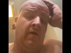 SmoothBaldBitch - Screenshot 7 of 16 - Bald Head Sluts