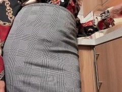 Busty Long lipped Milf squirts so hard. - Screenshot 1 of 16 - Solo Fingering