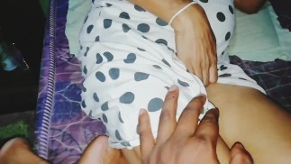 Я пыталась трахнуть малышку, но не получилось. Попробуйте трахнуться ночью.