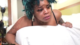 Cinnamon with ah Twist takes dick anal style