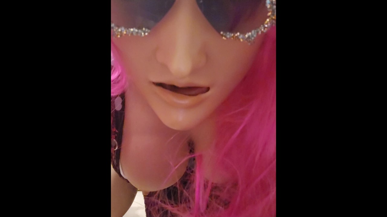 1280px x 720px - plastic doll crossdressing queen on a mighty orc cock Porn Video - Rexxx