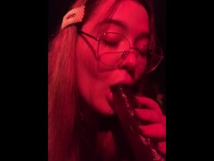 утро начинается не с кофе , а с хорошего минета - Screenshot 11 of 16 - Sloppy Blowjob