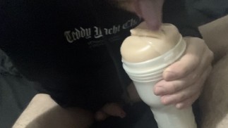 I give a cunnilingshot to her big blonde pussy