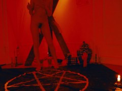 Red Magic Vampire Ritual - Screenshot 3 of 16 - Kinky